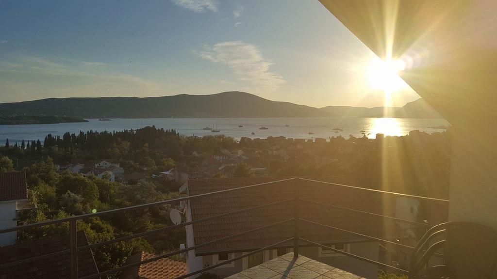 Apartmani Petar Tivat Bagian luar foto