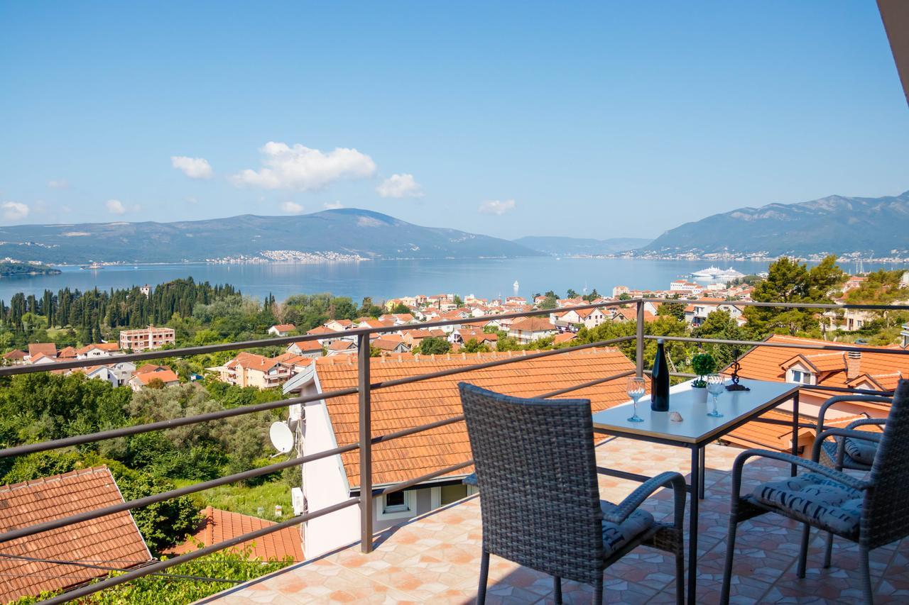 Apartmani Petar Tivat Bagian luar foto