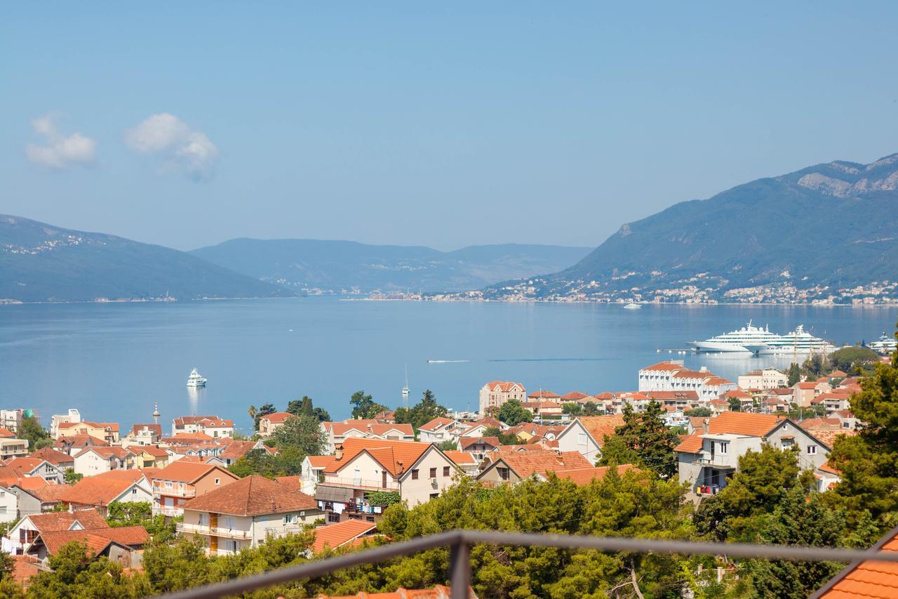 Apartmani Petar Tivat Bagian luar foto