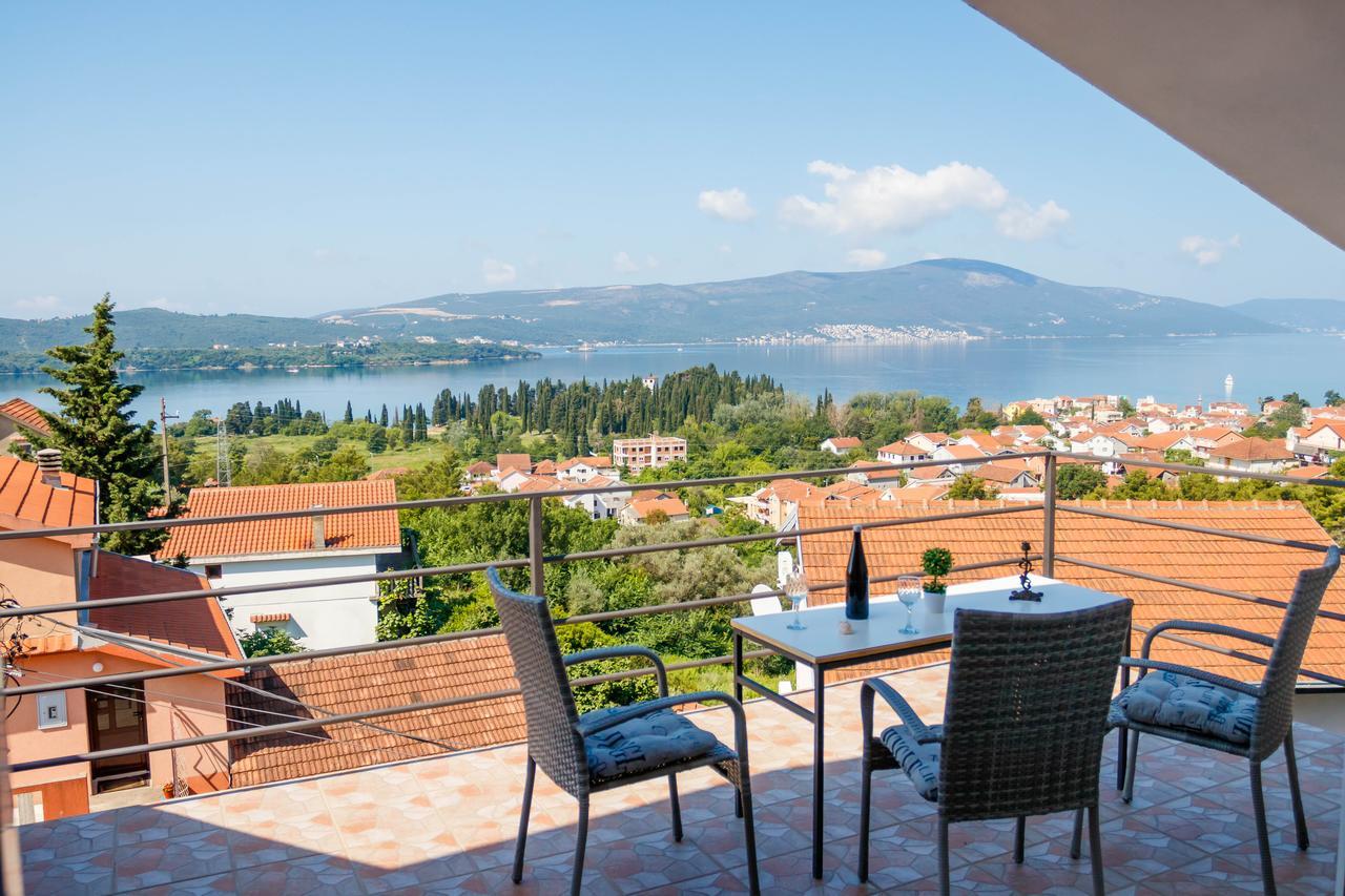 Apartmani Petar Tivat Bagian luar foto
