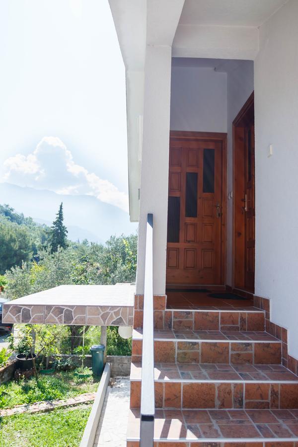 Apartmani Petar Tivat Bagian luar foto